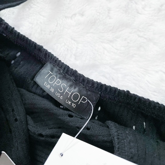 NWT- TOPSHOP eyelet black crop top - Picture 6 of 10